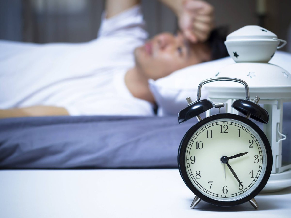 Những nguyên nhân nào gây mất ngủ ở người trẻ tuổi hiện nay